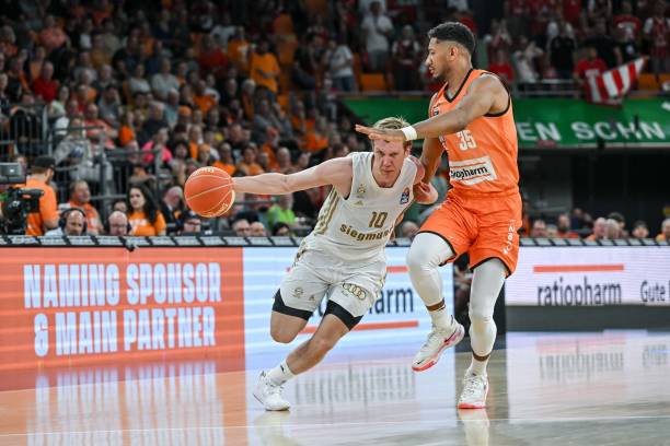 等新生代球 等新生代球