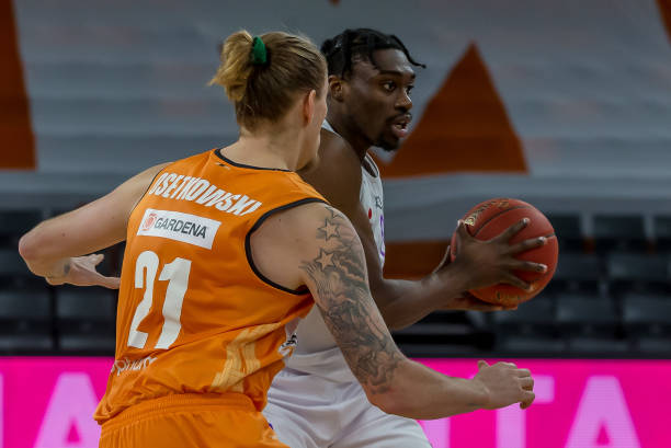 导致外界对 导致外界对