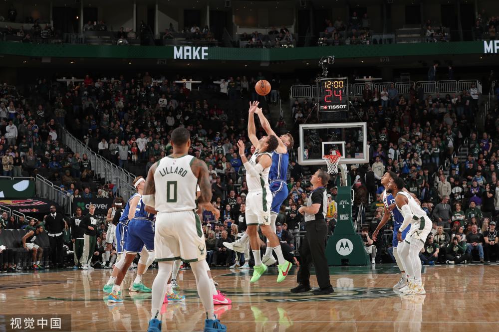 这位年轻的 这位年轻的