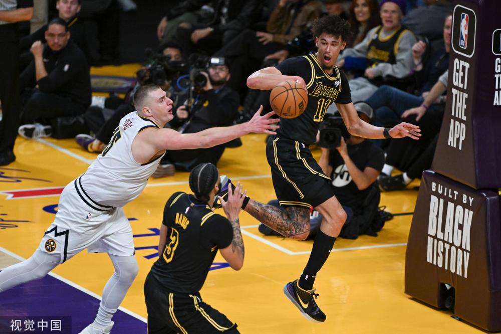 巨大优势 巨大优势